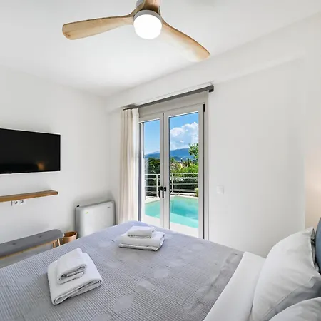 Maison D' Azur * Лефкада