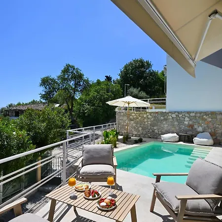 Maison D' Azur Лефкада