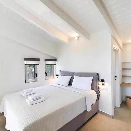 Maison D' Azur Лефкада